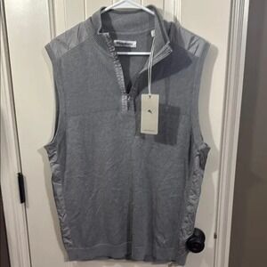 Tommy Bahama Medium Vest New With Tags Sleeveless Men's Comfy Golf, Travel etc..